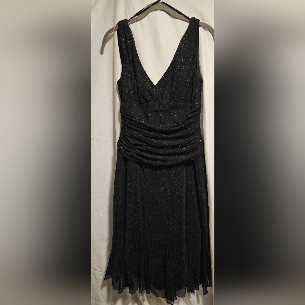 S.L. Fashion Ladys size 8 black dress